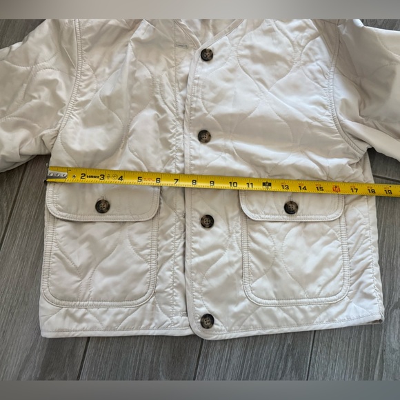 H&M divided|Neutral quilted puffer jacket,lightweight style in button down•••XS - Picture 13 of 13